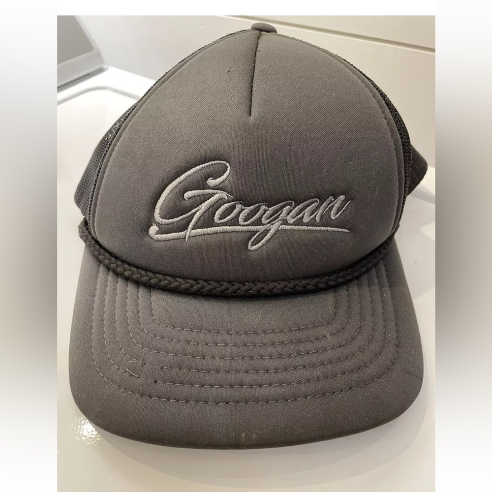 Googan Squad black and grey SnapBack hat with rope
